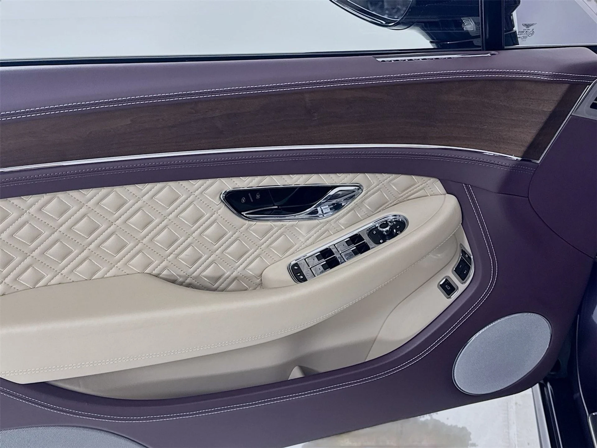 mph015_209445849_2ddb7386dafa3820b5f5c82e727be9dax_ff31fe67e7