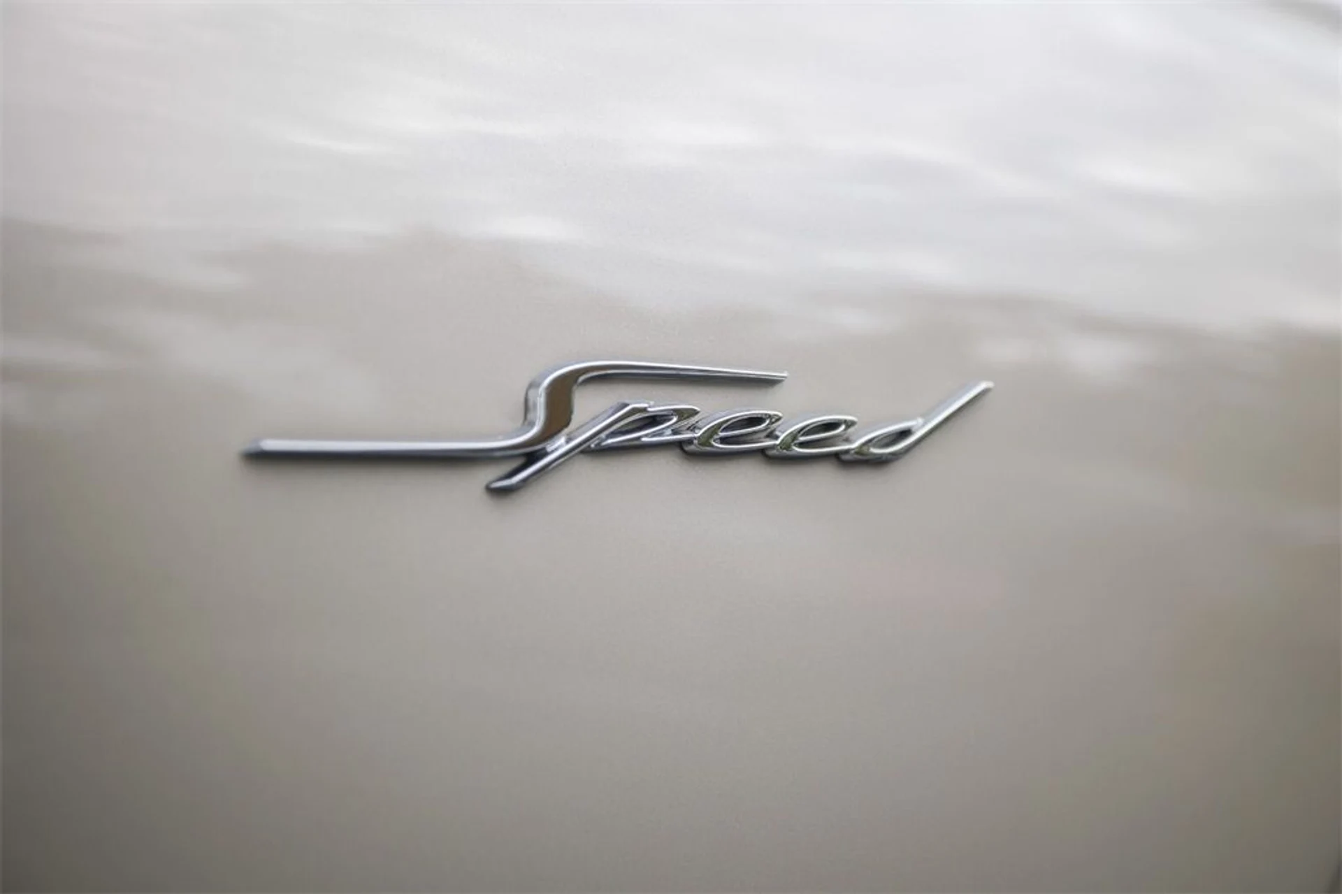 mph015_2095598529_3c5f84ba479f2606a5861e6d919893e1_d9fb676135