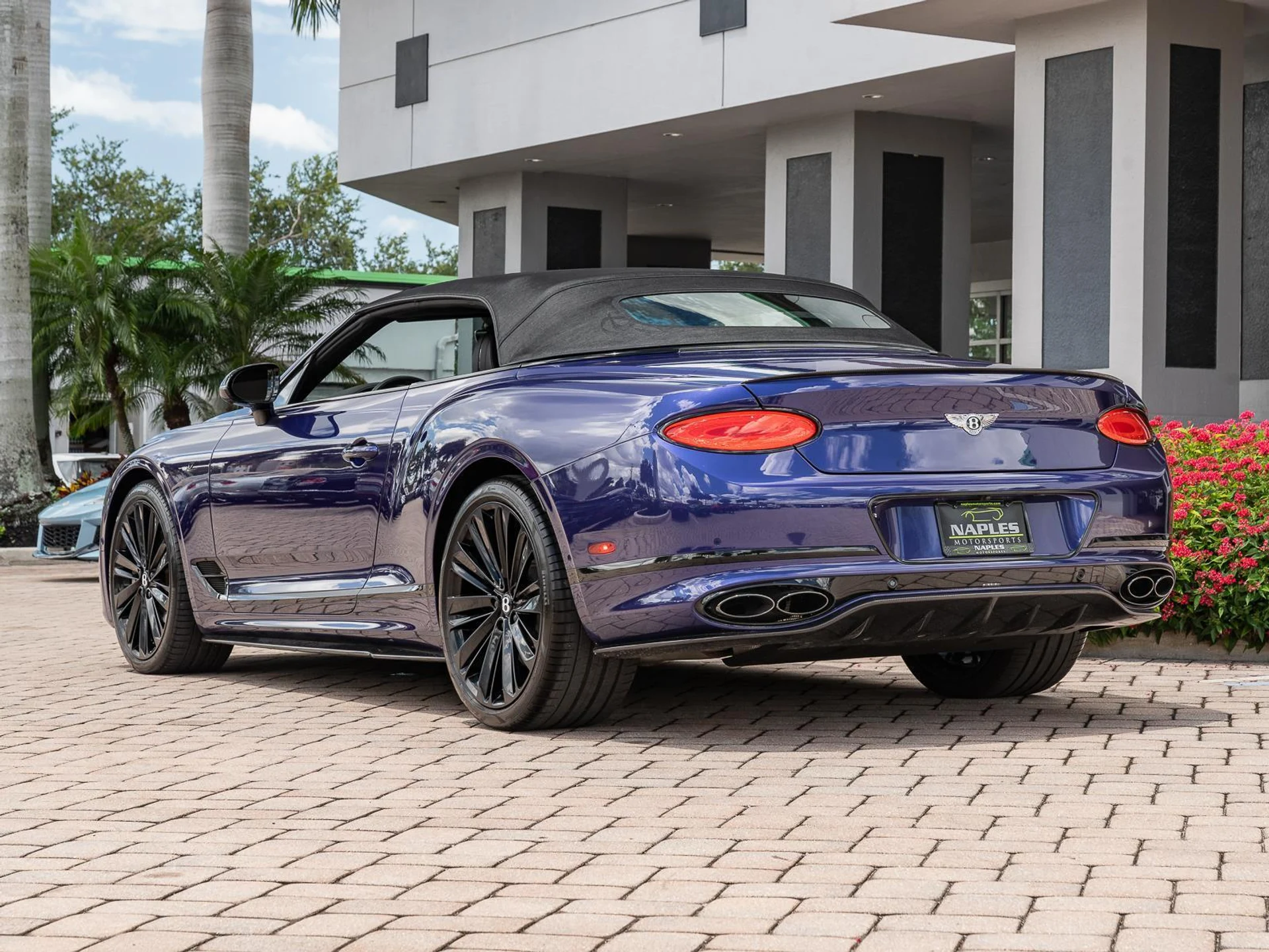 mph015_2096420308_Used_2023_Bentley_Continental_GTC_V8_1779224572_b5ce610a73