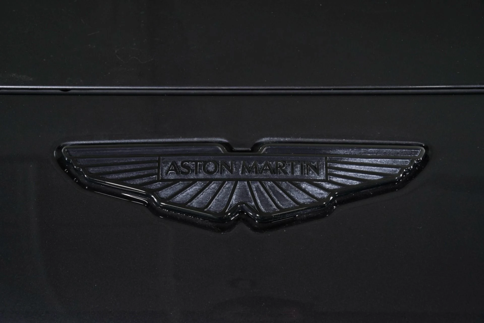 mph015_2096956179_New_2026_Aston_Martin_Vantage_S_1768374197_efd39f843c