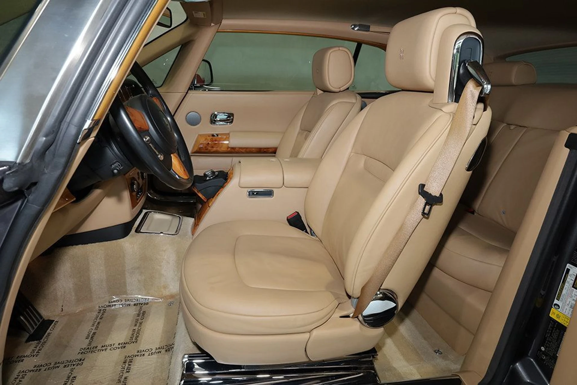 mph015_2100246636_used_2010_rolls_royce_phantom_coupe_2drcoupe_9689_23022670_16_1024_eb445e56b3