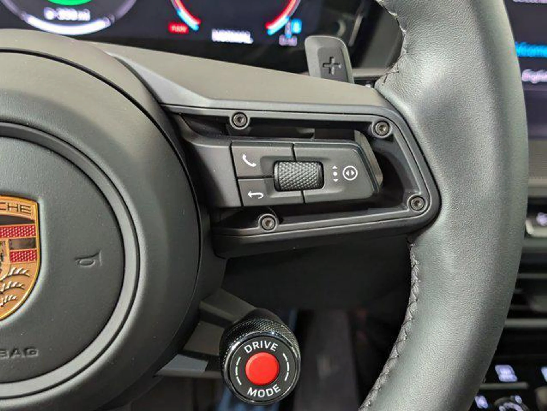 mph015_2100683757_K_HOL_Ef1x_RUOY_Sax_Bk0d_Q4_Pz_Gc_f027a01b2e