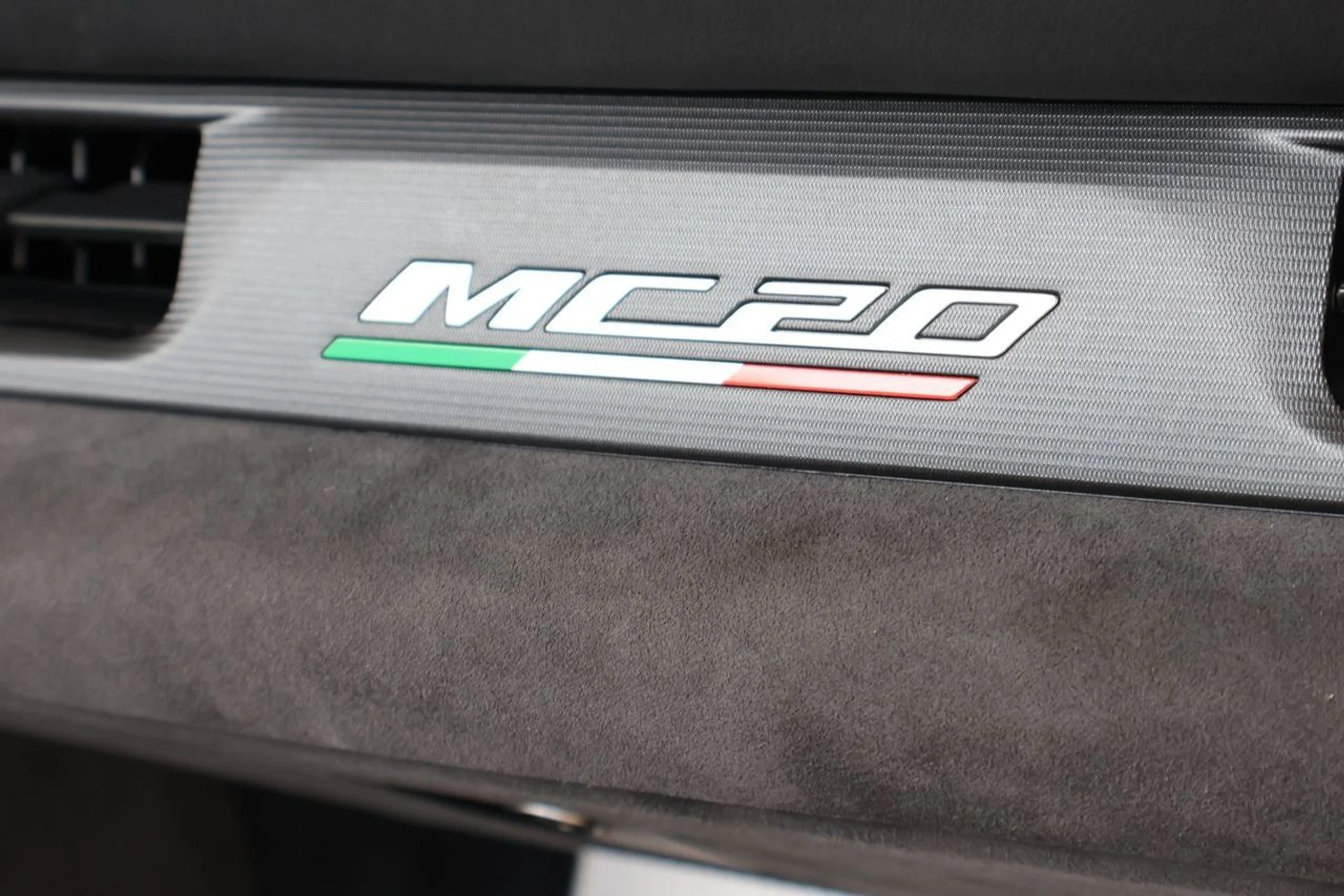 mph015_2101720735_16_34f19d9d65