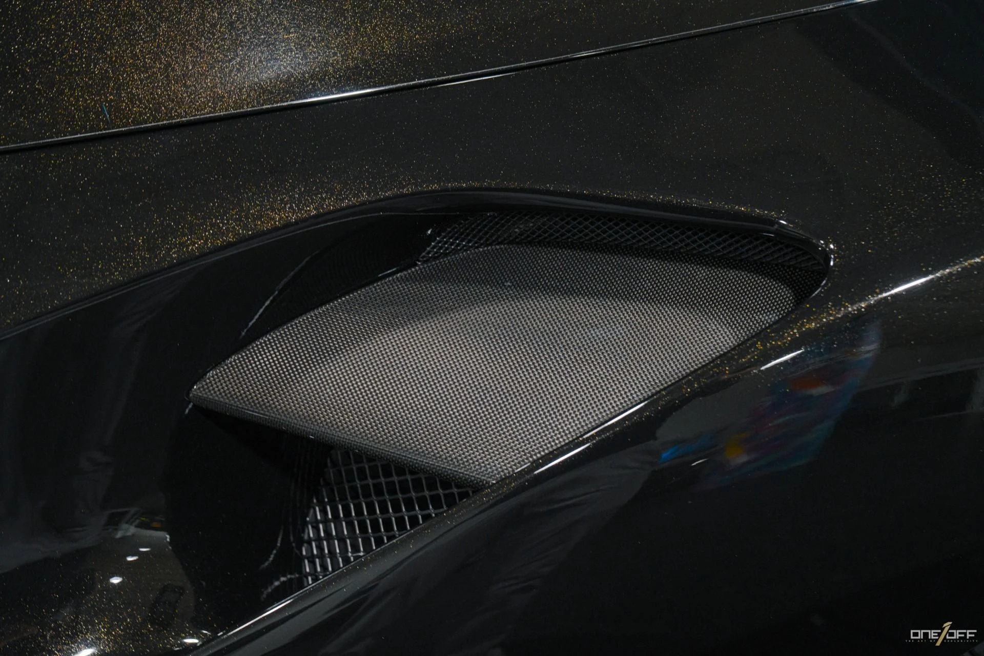mph015_2103214067_Used_2018_Ferrari_488_Spider_425_K_MSRP_w_ALL_Carbon_Exterior_ALL_Carbon_Interior_Options_1785279088_64de261693