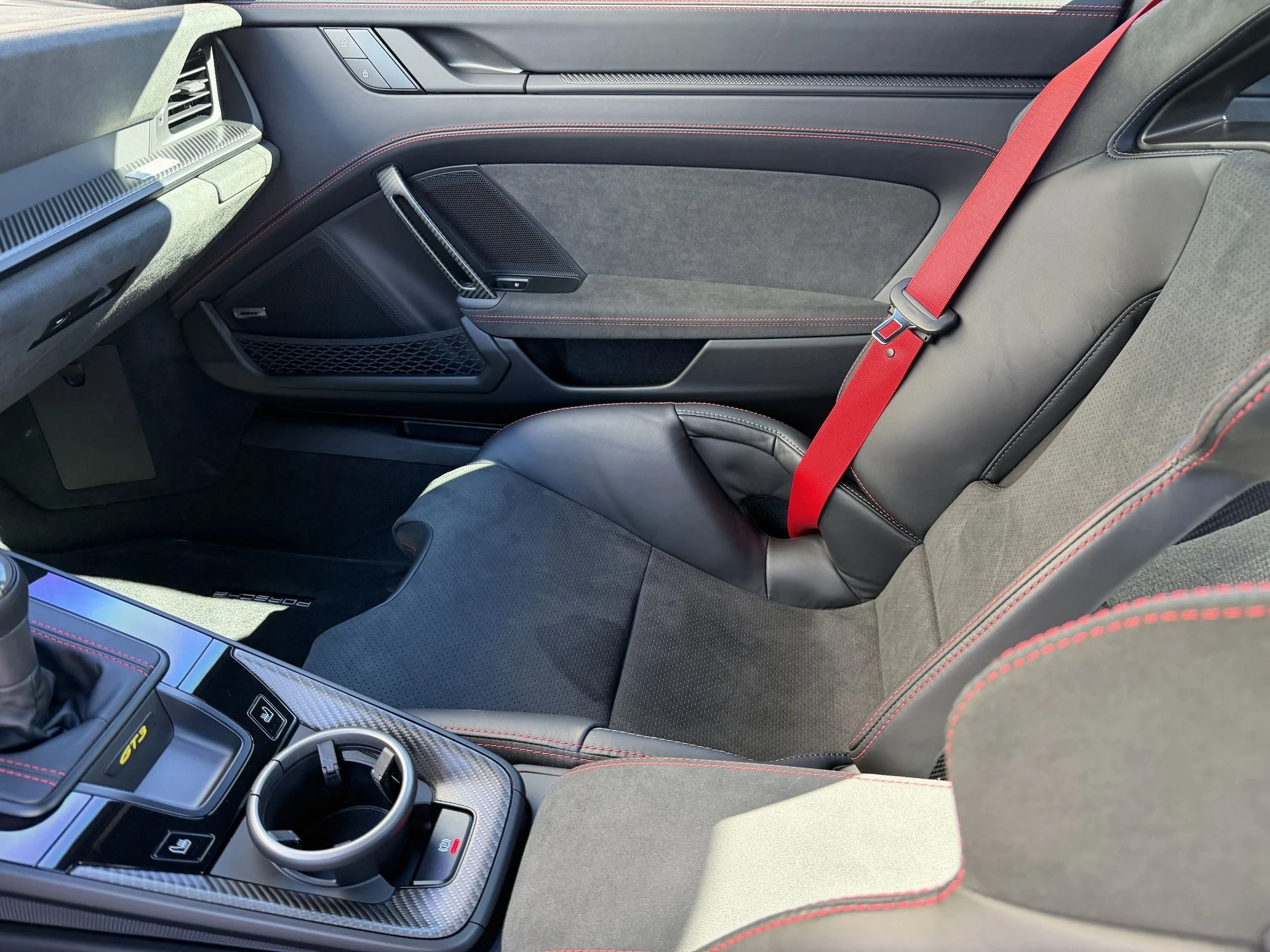 mph015_2107610231_213e8a80188455d8c4d7c84c121659a7x_f36df83d76