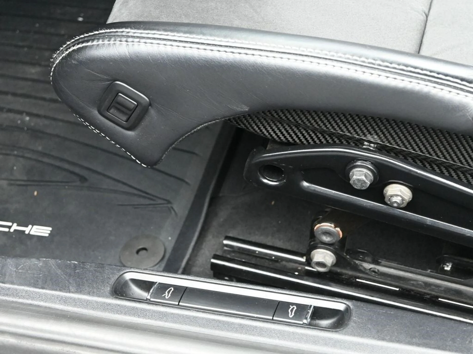 mph015_2109208830_8a4811be388e7edef41a9d03dbc93d56x_93f191c3eb