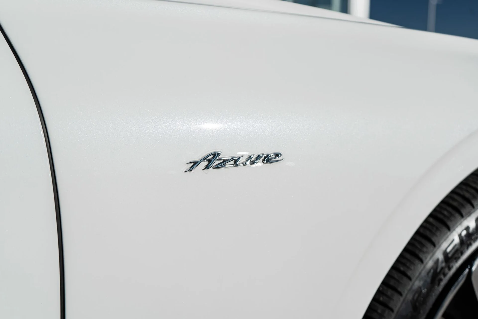 mph015_2112081278_c68d6f3d_62c8_4686_8041_c61d2d444e94_c13e9229ed