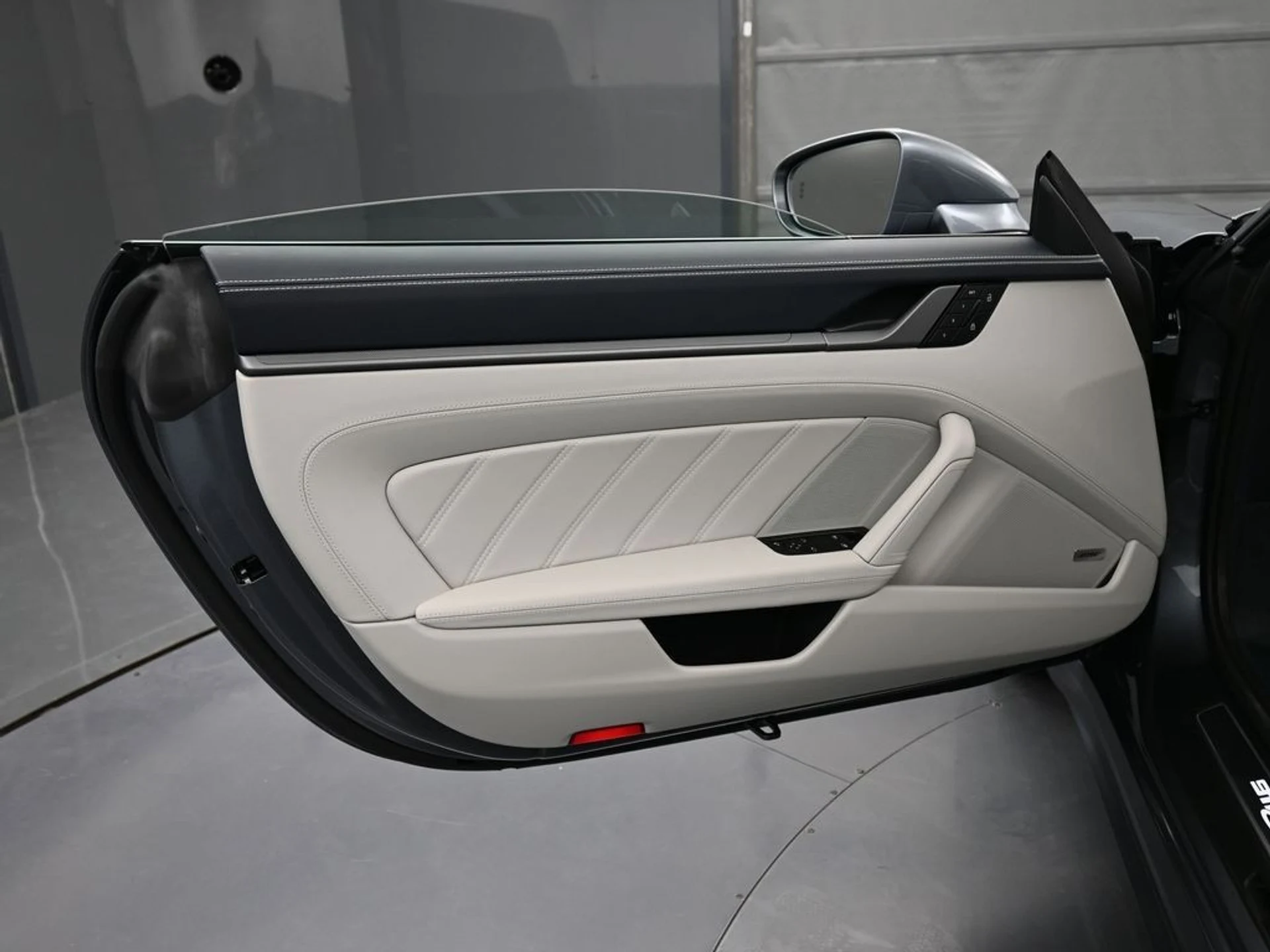 mph015_211654290_image_15_59cb4b677a