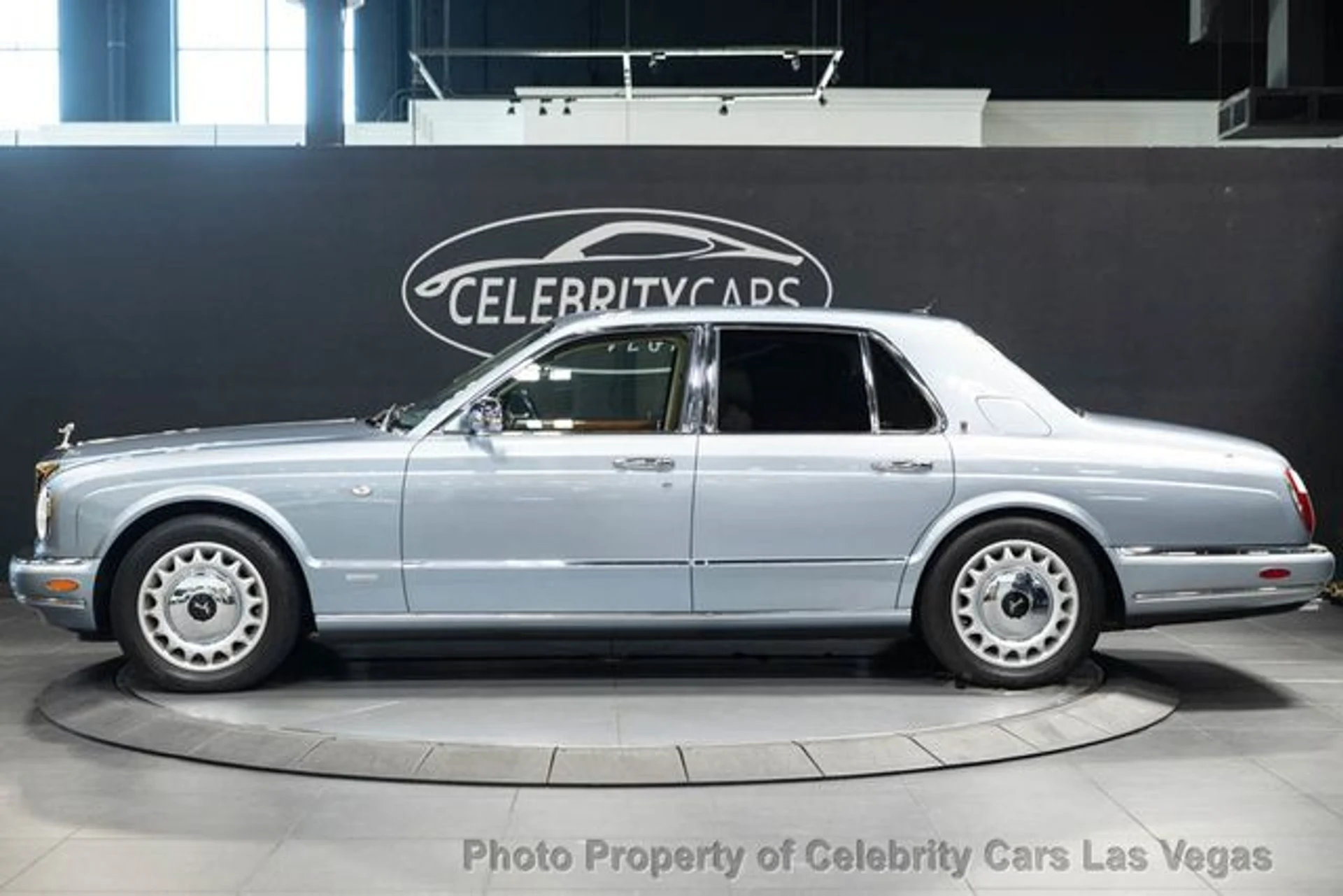 mph015_2119203943_used_2002_rolls_royce_silver_seraph_lastofline1of120forus170totalworldwide_9707_23079302_20_640_4ae0b59745