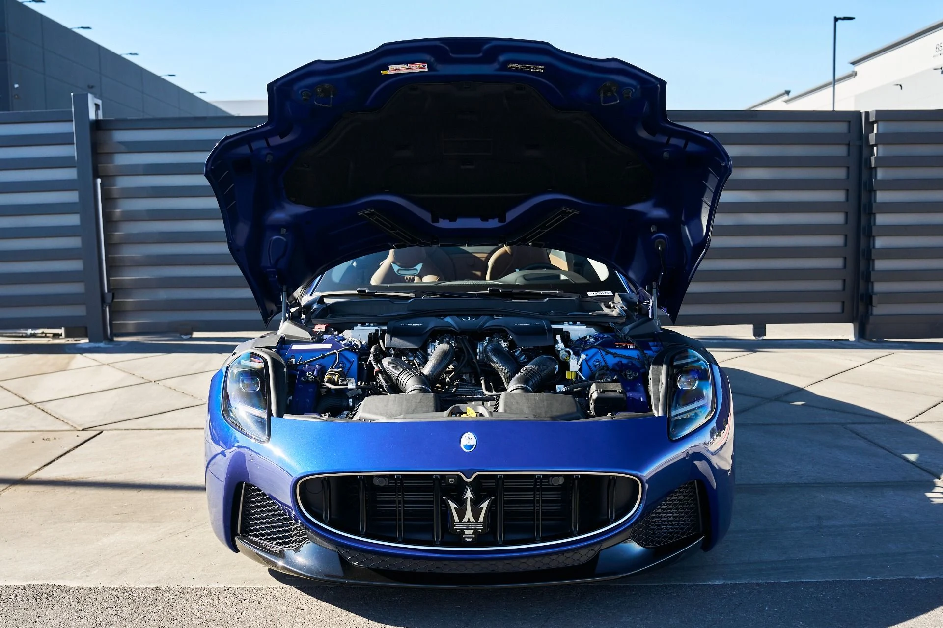 mph015_2126031475_Used_2024_Maserati_Gran_Turismo_Modena_1764124015_d1079846fc