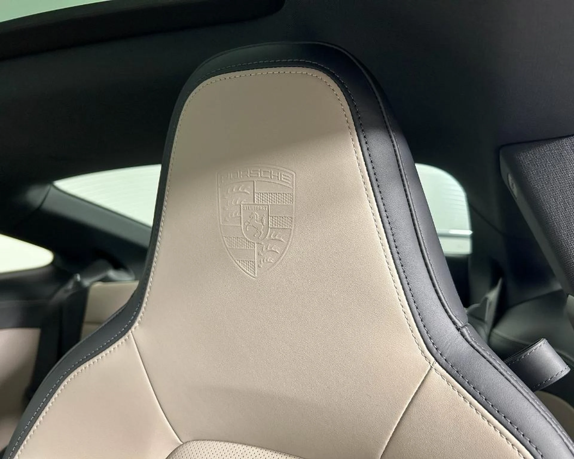 mph015_21368653_Ru_VN_1h_Q_Luf42p_W_Hl_AUIFI_1_OEYZU_8e11974feb