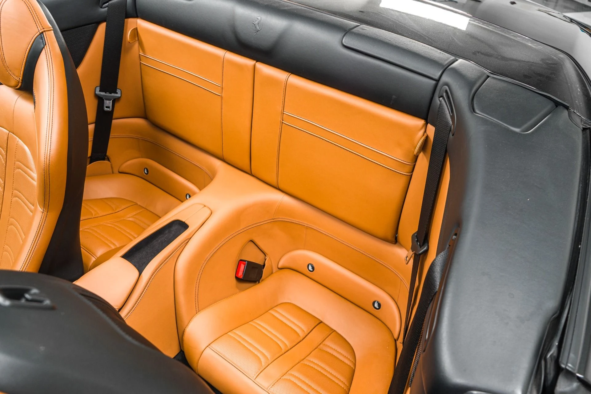 mph015_2137120410_Used_2015_Ferrari_California_T_1772230011_ac55488e8a