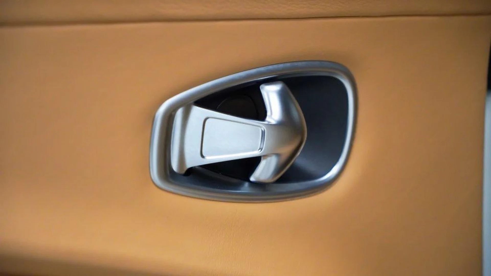 mph015_2142939961_LCKC_8_Mm_VG_Mt_E6f_Jhw4j_Qrmf_N8d_M_bf3ffe72d6