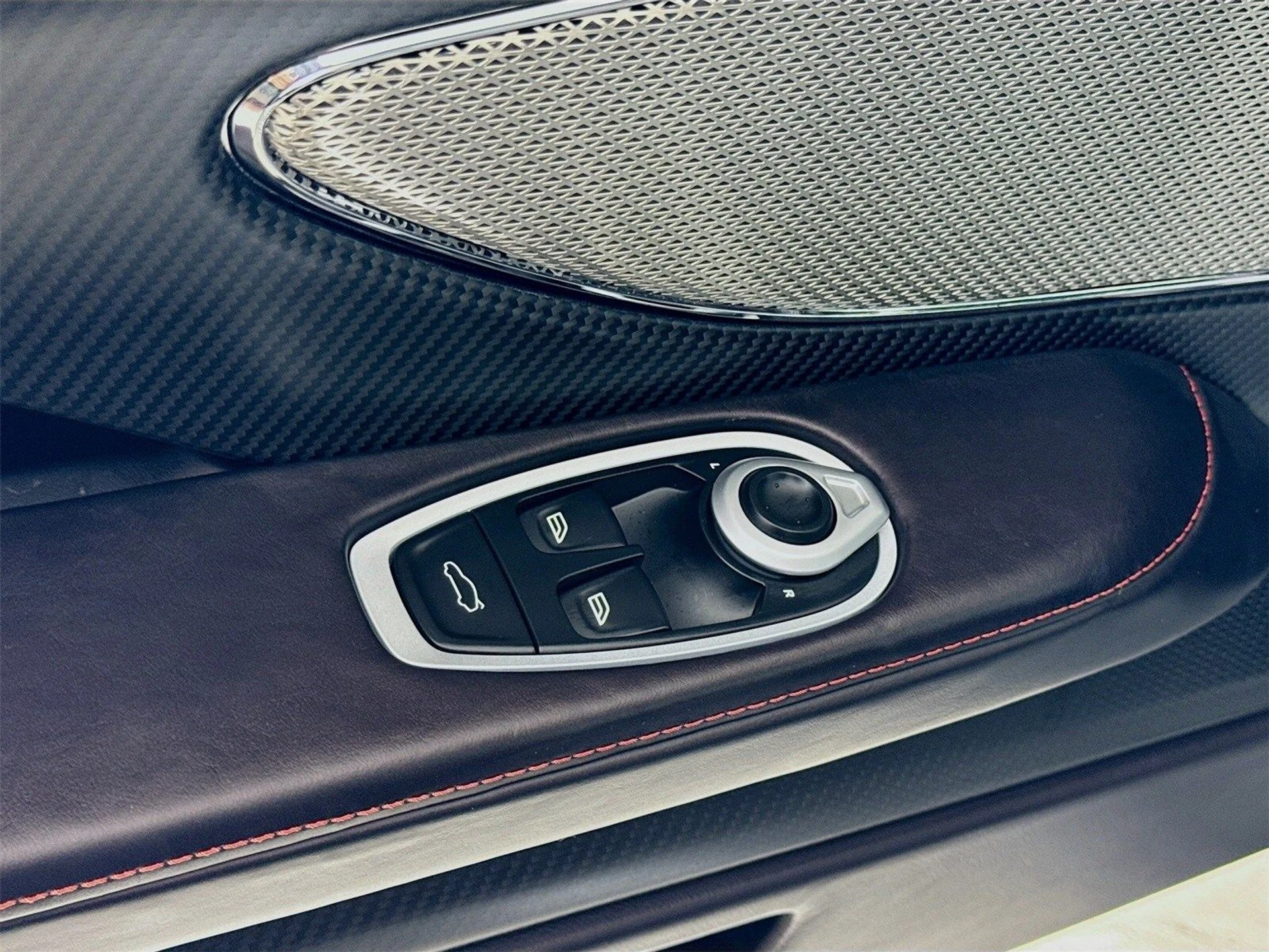 mph015_2144215386_d664db5b039099e579dd4d77935da9a7x_85b5a02e6f