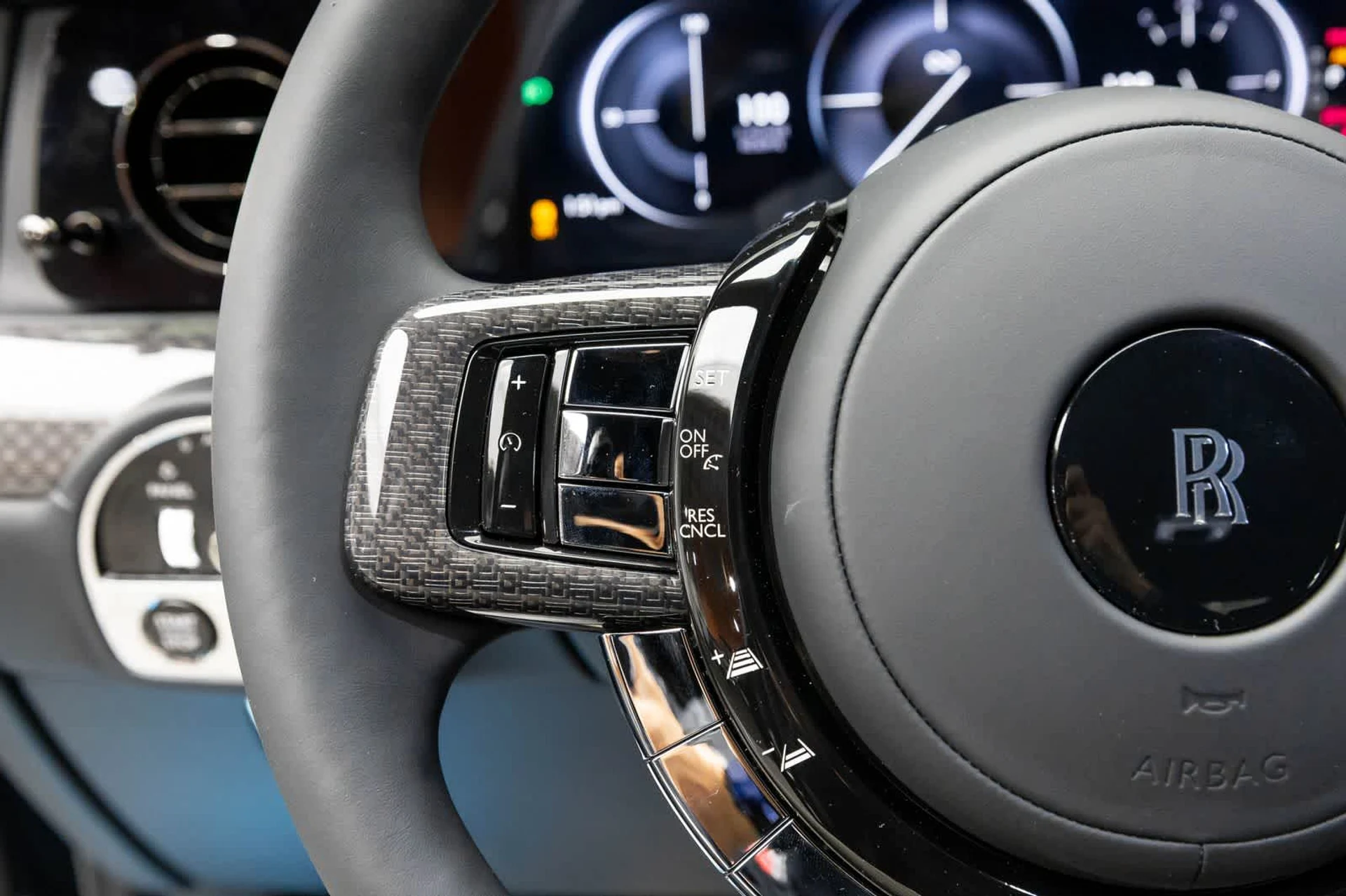 mph015_2148336717_16_3509d0ac5c