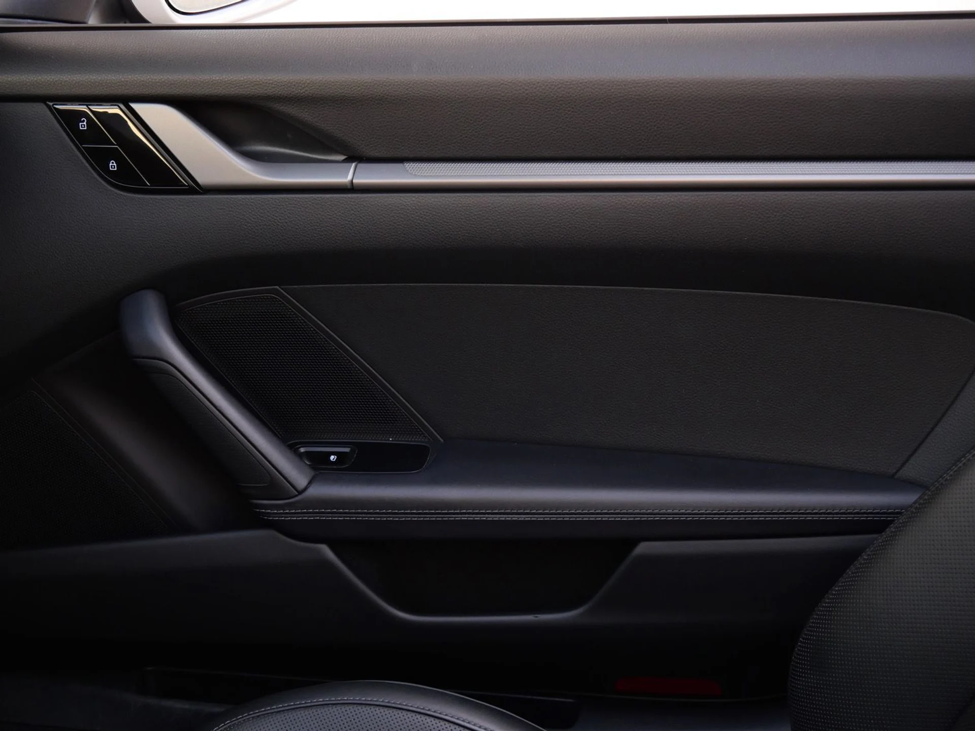 mph015_2155267141_829d51db9219320387002cbb77254d35x_69f872a4ae