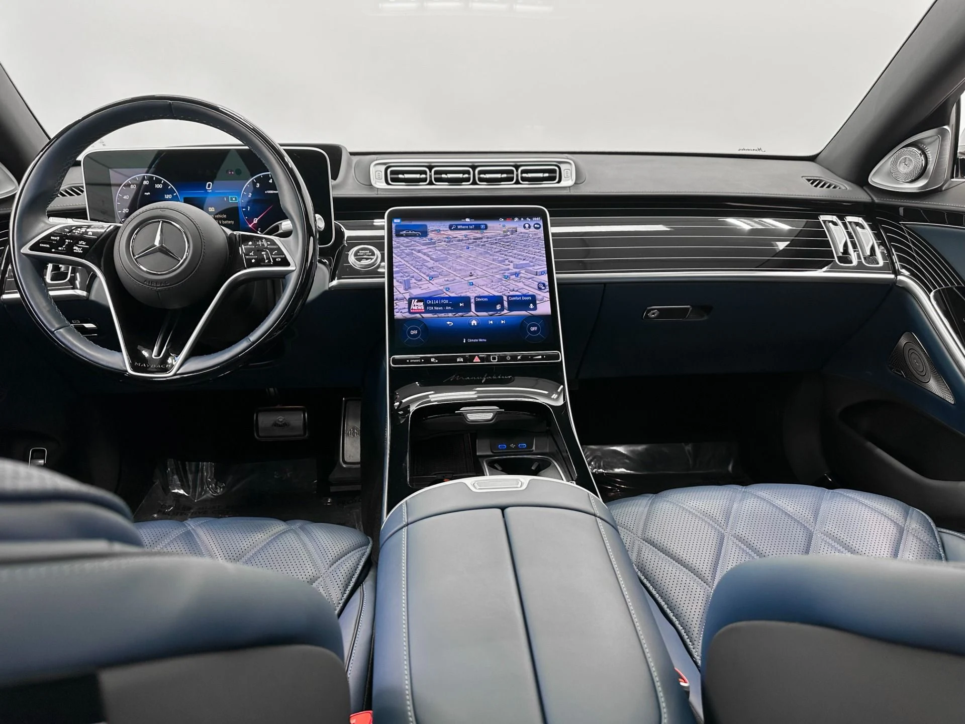 mph015_2156441244_Used_2024_Mercedes_Benz_Mercedes_Maybach_S_680_4_MATIC_AMG_V12_Factory_Two_Tone_Executive_Rear_Seats_1772055459_6fdc9bf029