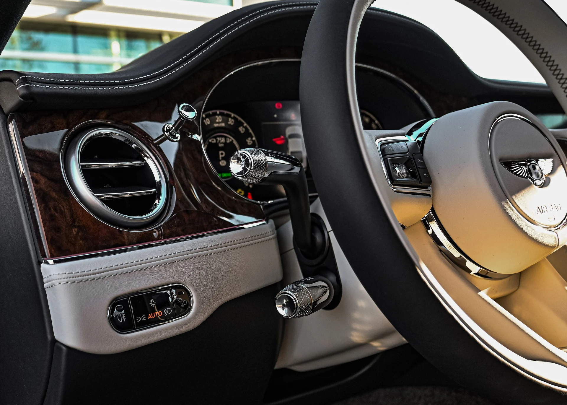 mph015_2163360426_4ada9ee2_d3e9_4e4c_bf81_102693963a8d_035ff9e51b