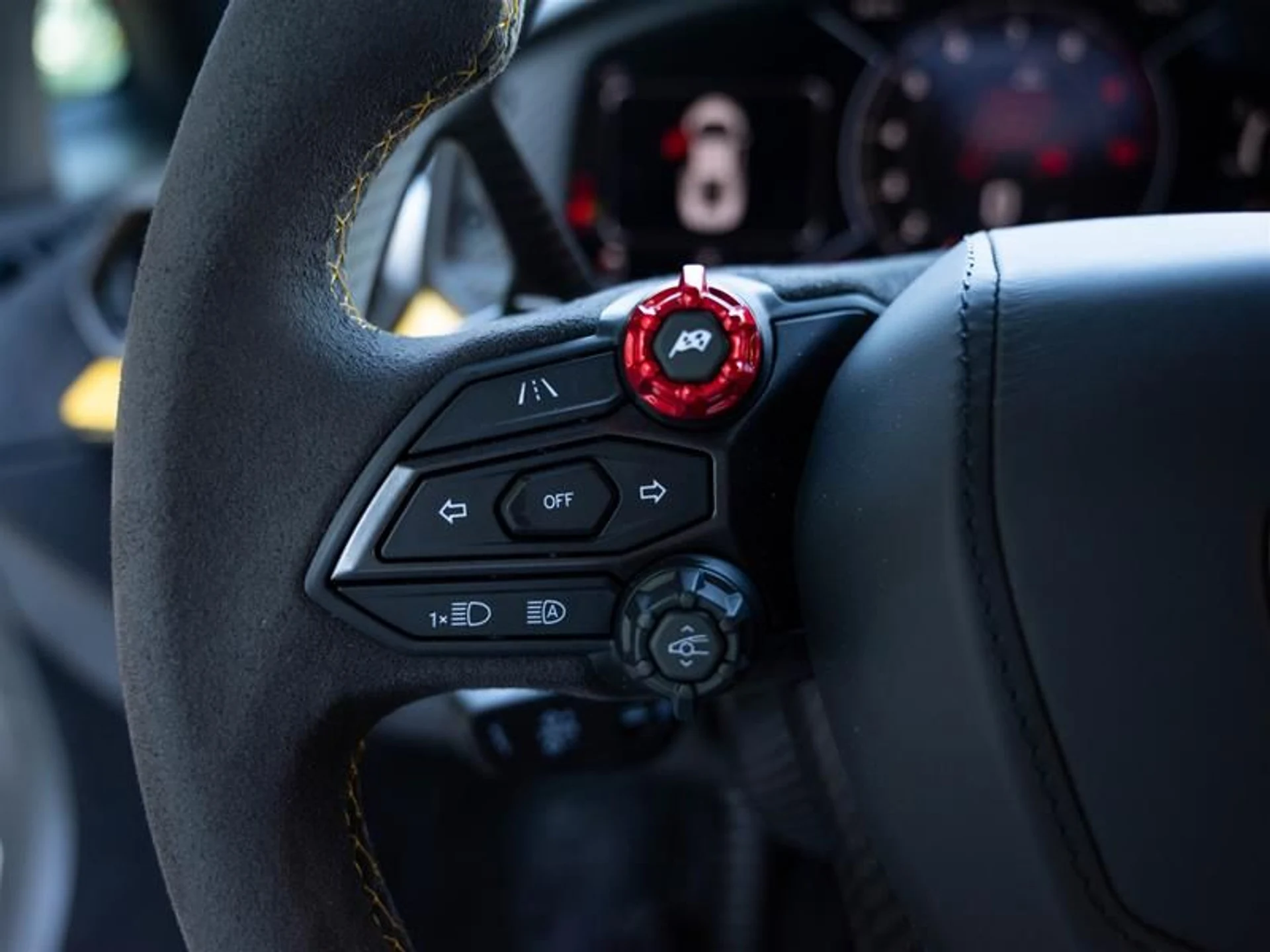 mph015_2167453931_o5d4rx1v_651d8087f7