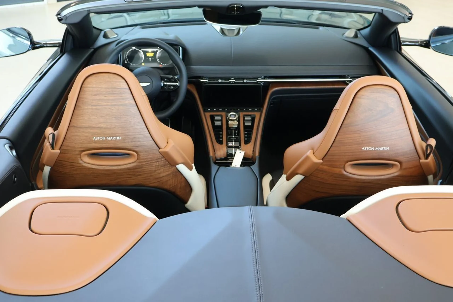 mph015_2171888496_16_da6b2c5944