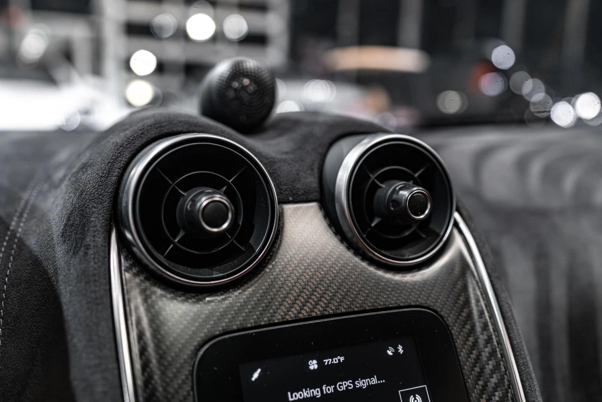 mph015_2178239974_13105_p16_l_d770be9700