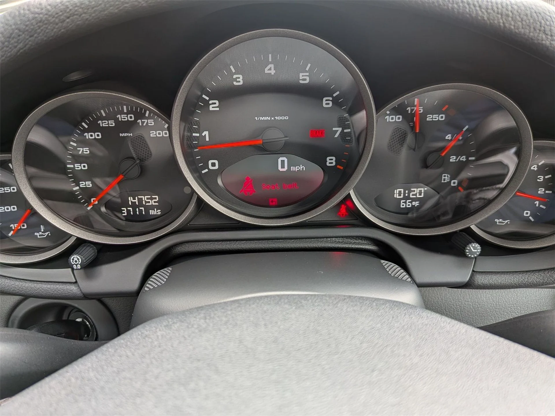 mph015_2180151155_2cb29fe22392126abd5e1e2816a9d854_8b02f6d221