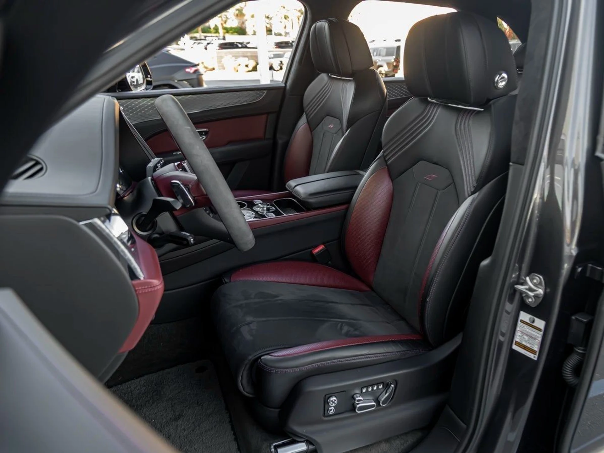 mph015_2183727551_16_68562e6a5c