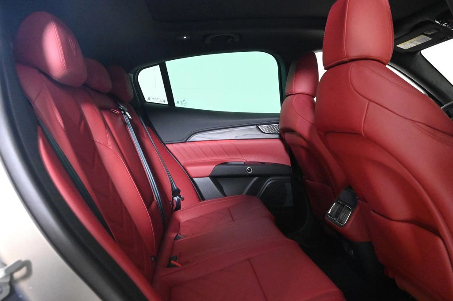 mph015_2183783485_new_2025_maserati_grecale_modenaawd_11350_22957974_15_1024_997cf7e1a8