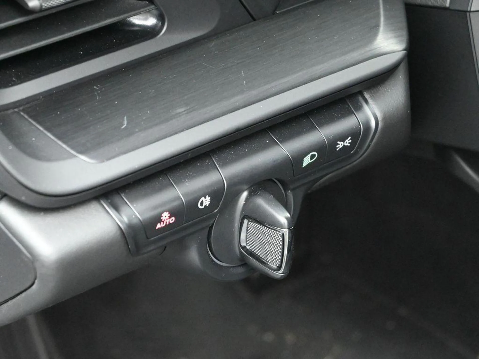 mph015_2184688292_b_Eh_X_Qcw_F5bky_Ft4_Myz_A_Lr_Z_Xu_EBM_3ffb7214d2