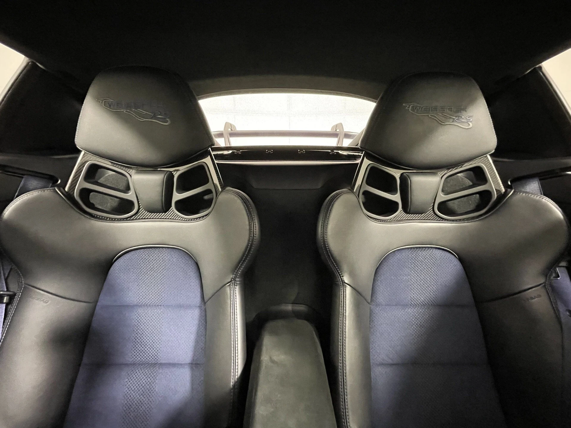 mph015_219182715_0b7438c8b25e9145d2edf483444ea2cex_daa19a5e18