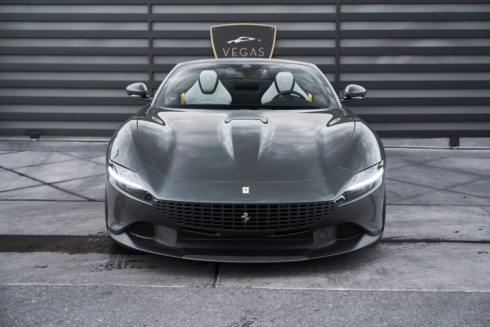 mph015_2193105409_Used_2024_Ferrari_Roma_Base_1769222091_2e69ebc7d4