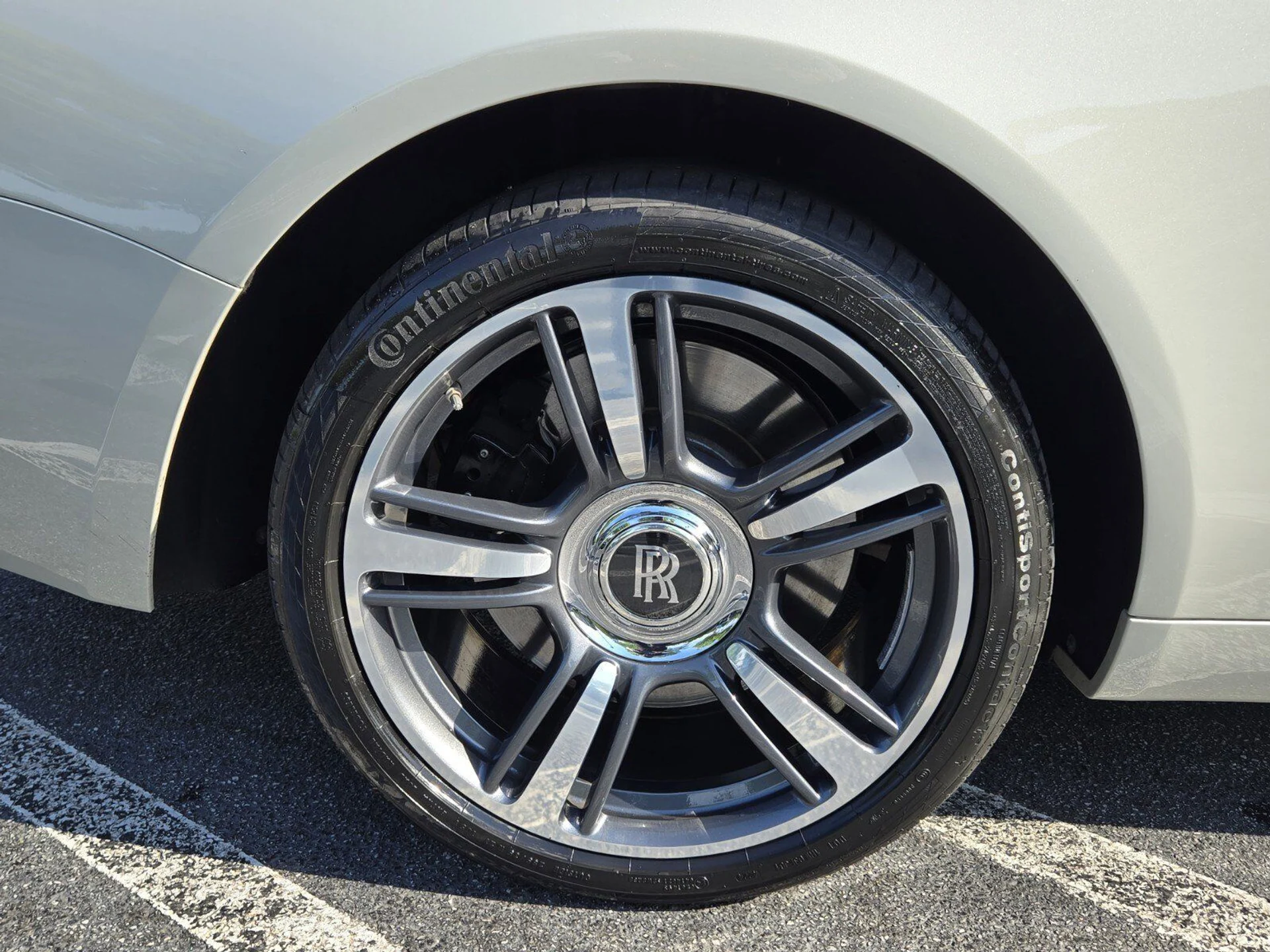 mph015_2193160787_a60efd03d6b1d2a1fbebf91f691b94afx_05b52b4d11