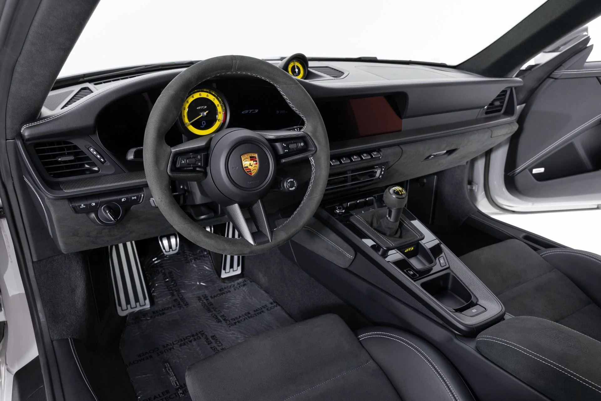 mph015_2196186867_Used_2022_Porsche_911_GT_3_1772126171_9dc1becf39