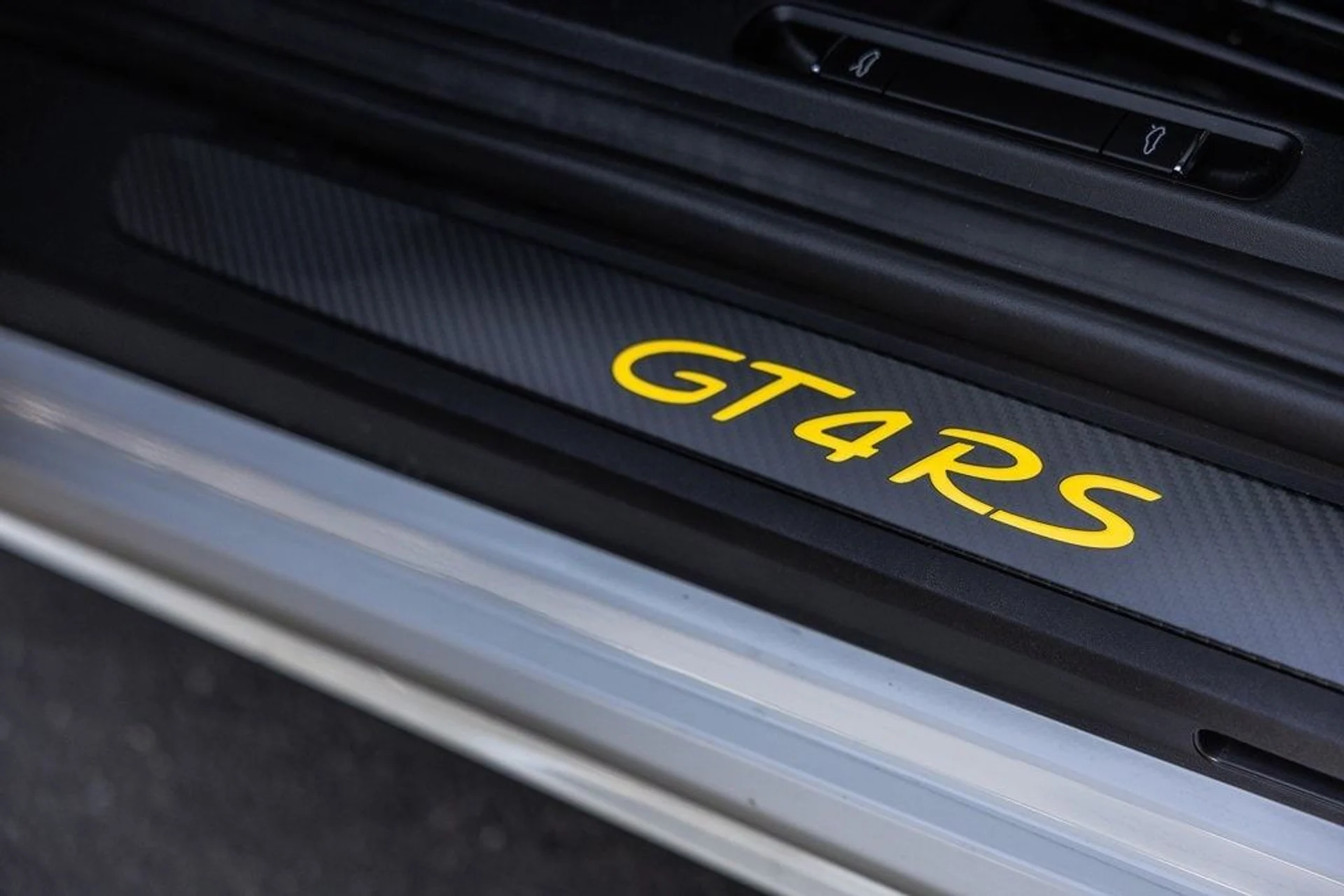 mph015_2196595779_da0ab55dcb5bbb3f48e2b454af6d74b2x_804eda5bfb