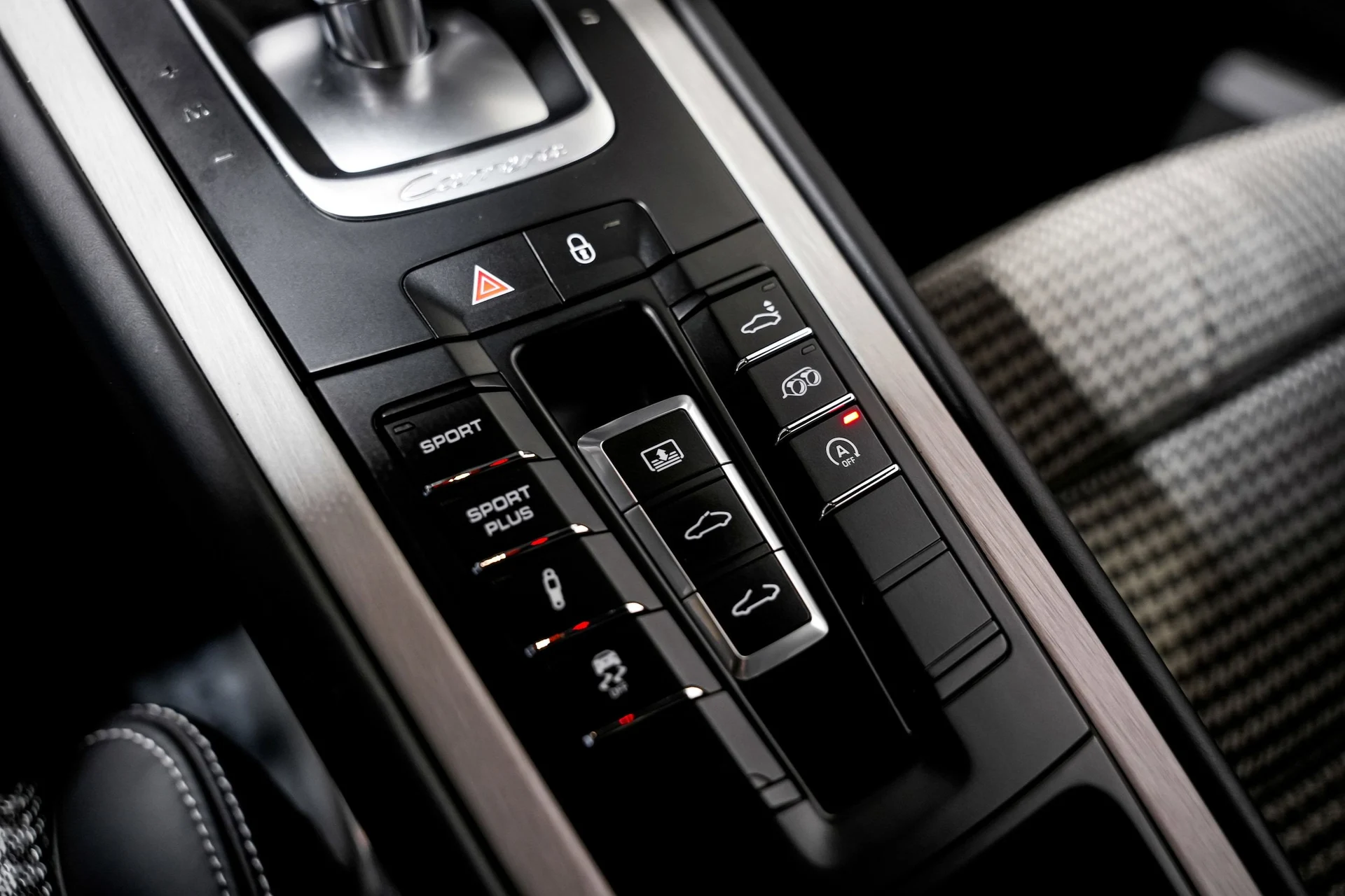 mph015_2207518642_5ef0e804675769198b2602464fb85a01x_6d4243f982