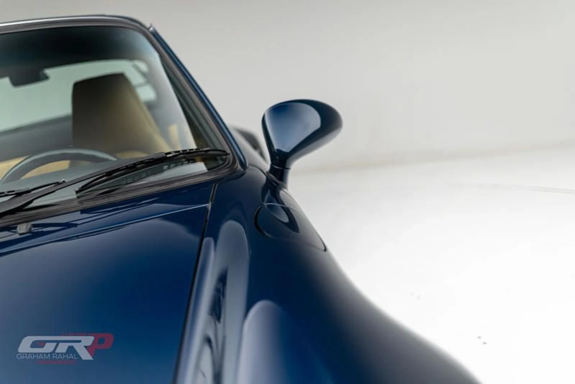 mph015_2208055719_229_F0752_9_F8_D_46_A4_B1_B1_3_E79_F524_DB_12_baf4025d0a