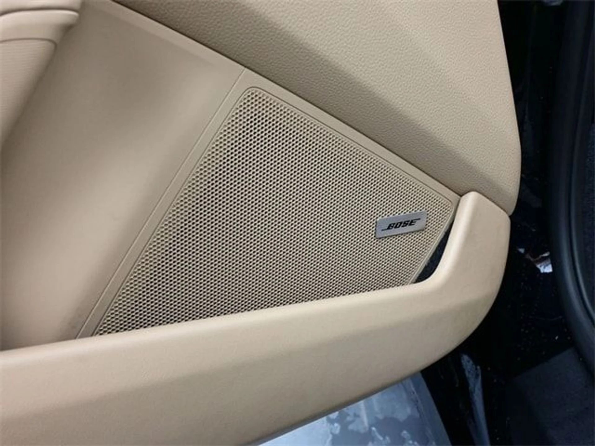 mph015_2213895157_d9ba59904d633102f5c9400cc1a0c8fax_ae97f99b08