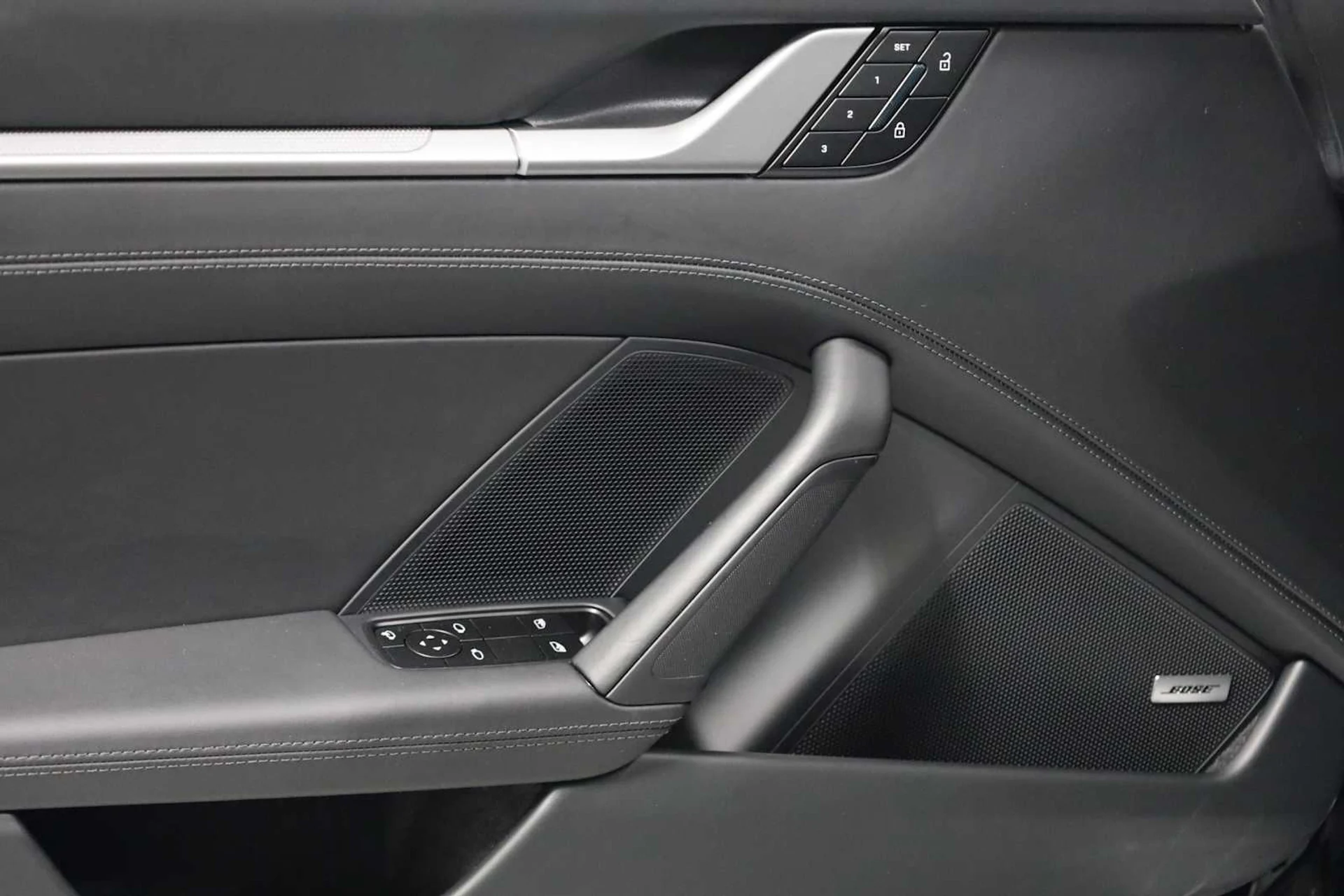 mph015_2223107780_a3dc578b12b669c0330b38e8945bd193_33291b4bdd