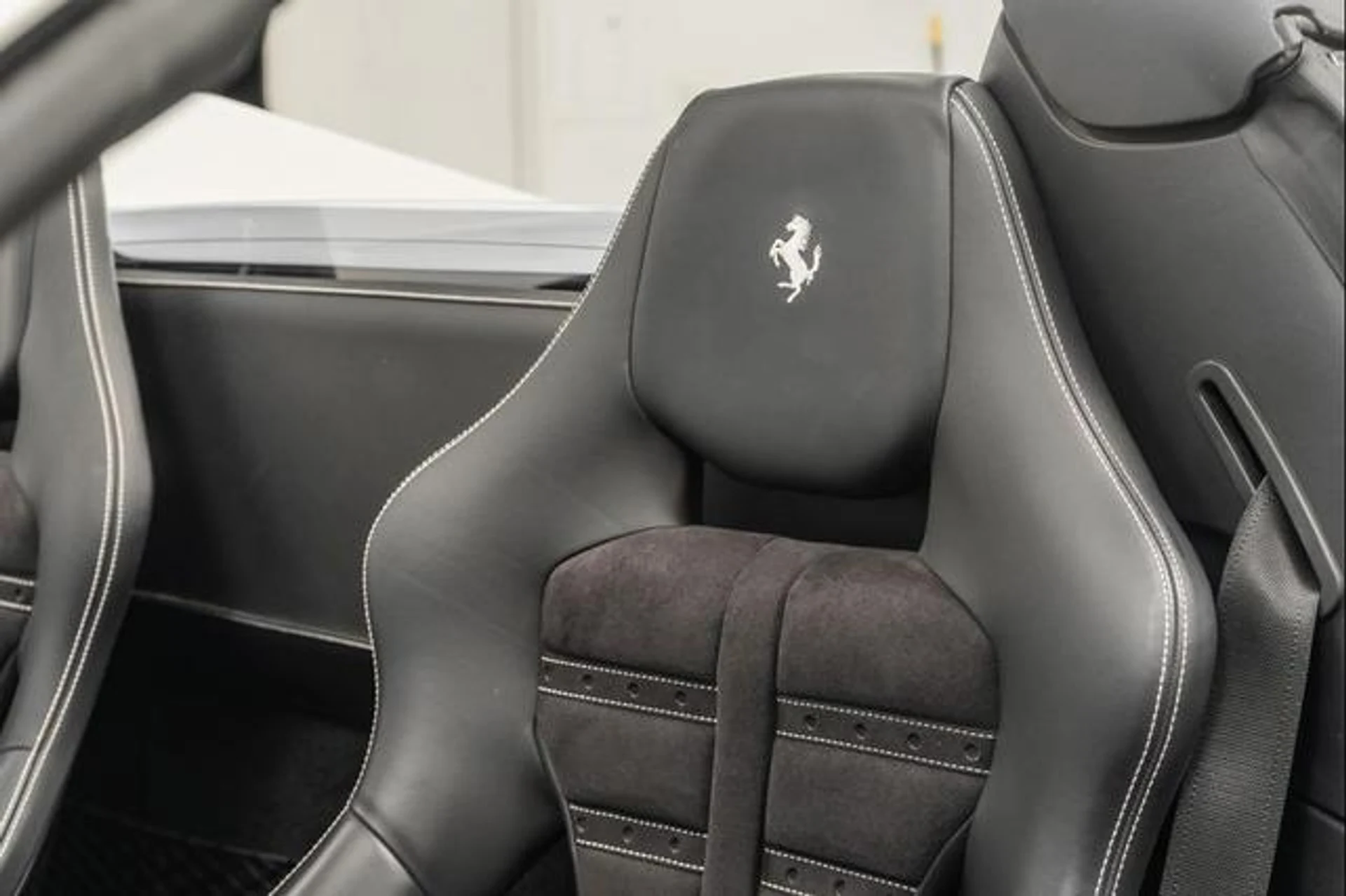 mph015_222647980_U1fp_Bb_S6_Zs_B_St_OOEUNB_Ojb_KE_Ti_Y_0f8d06089f