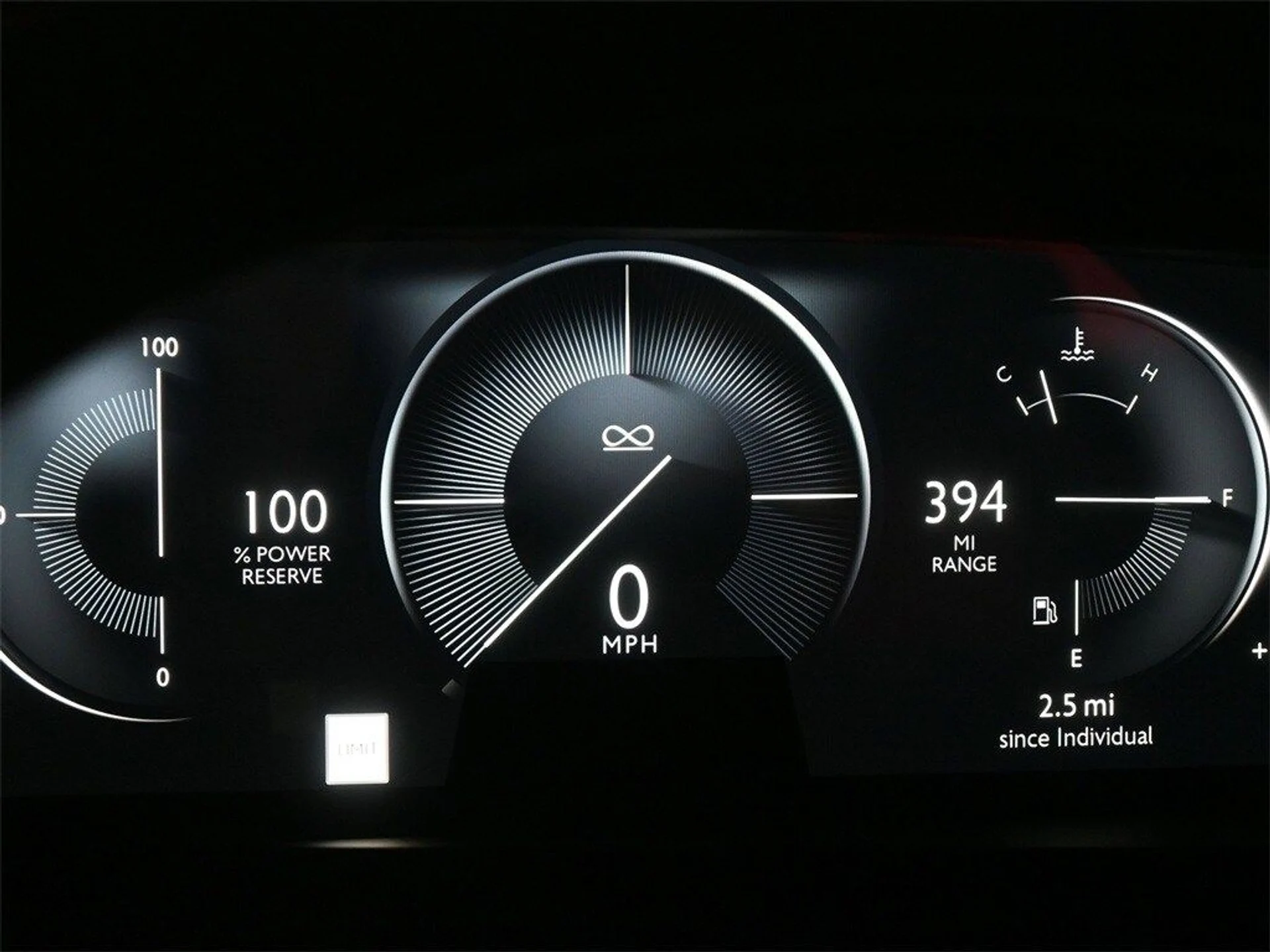 mph015_2227111003_265b371dd80f5d4ad24f0c83071c57cbx_ffe2b6ad80