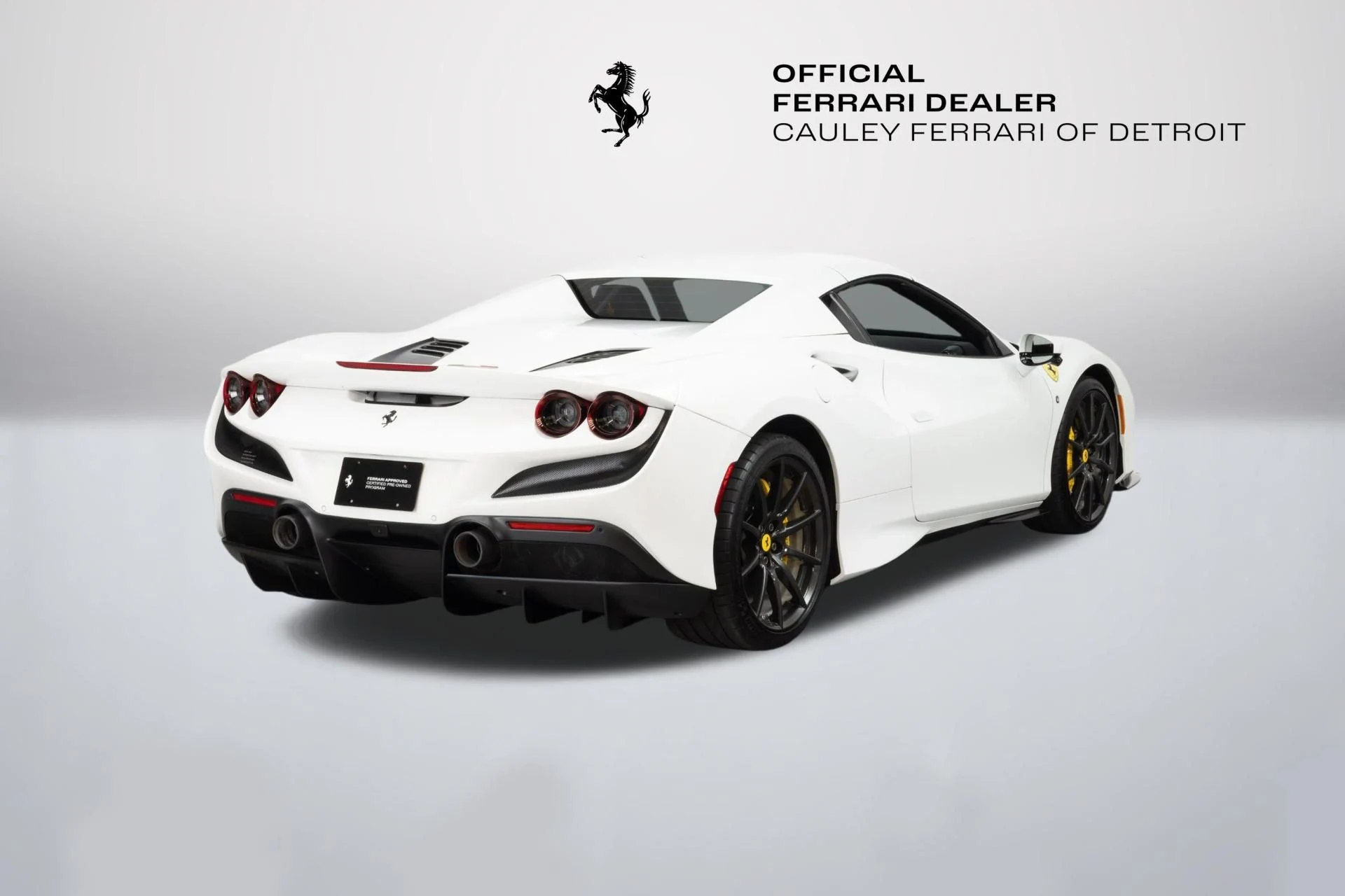 mph015_2229399994_Used_2022_Ferrari_F8_Spider_1789652685_686b7db4fd