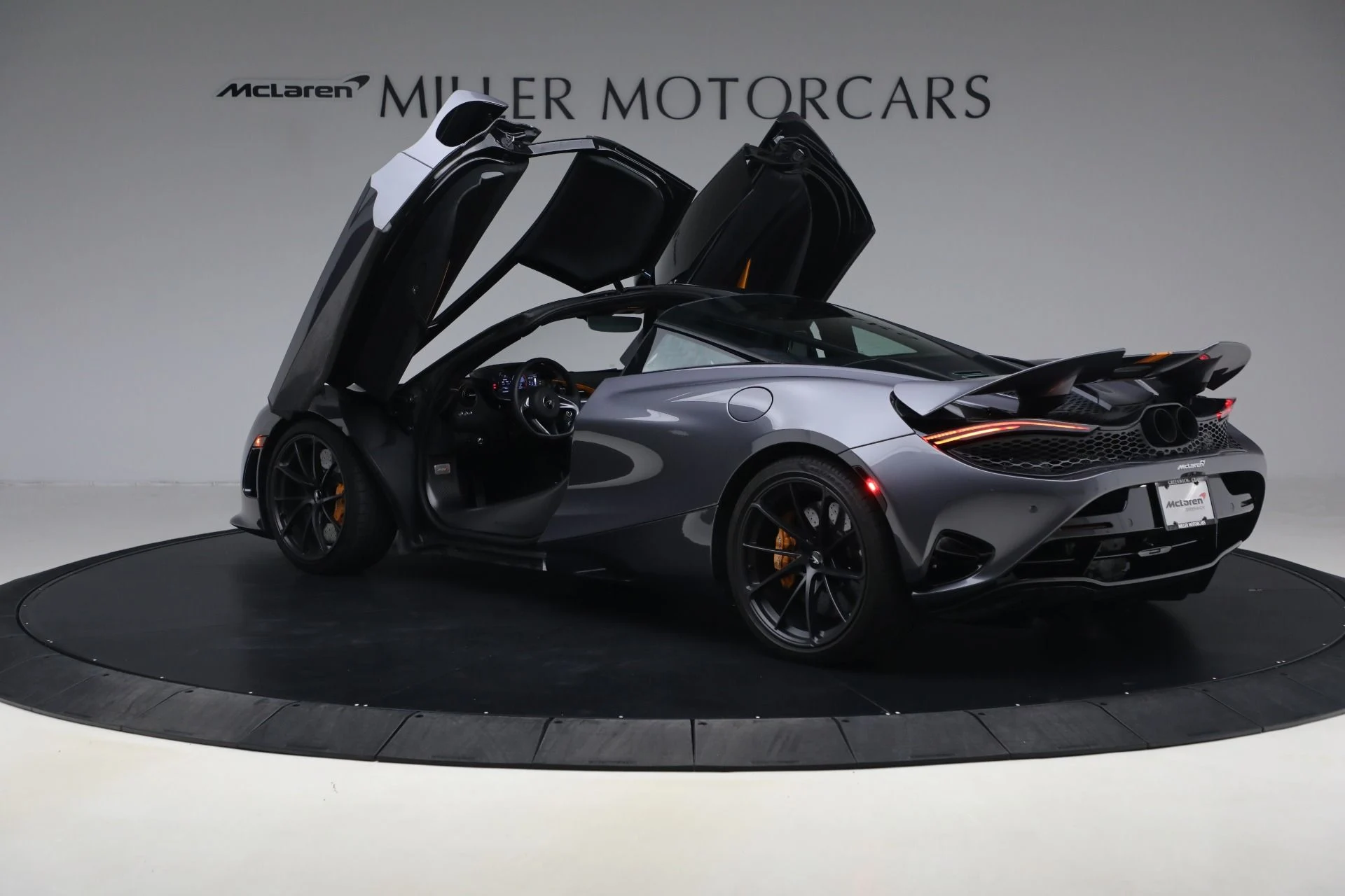 mph015_2232747094_Used_2024_Mc_Laren_750_S_Performance_267b931381
