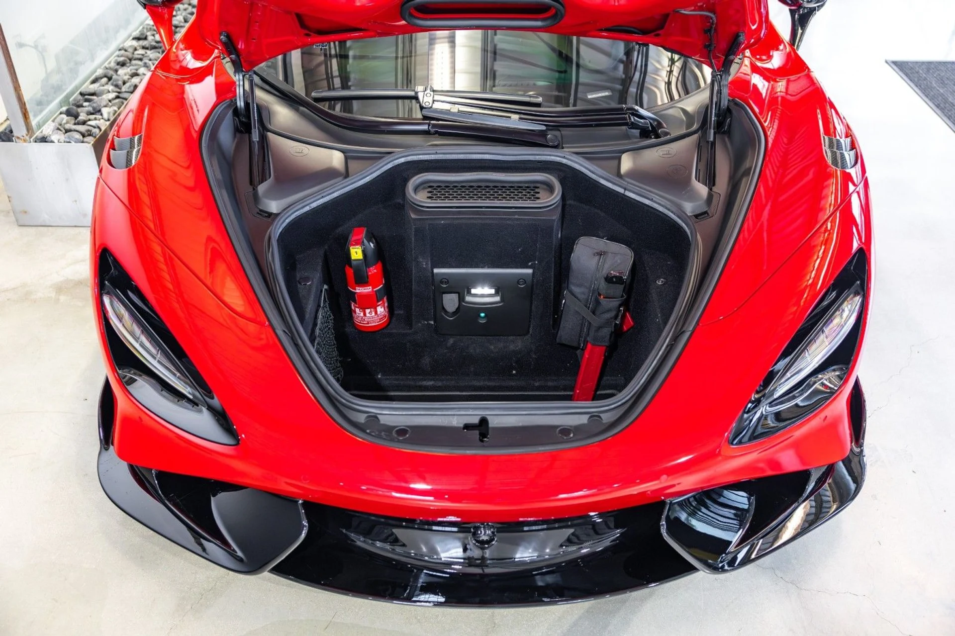 mph015_2236987483_Iw_1a2c0ed369