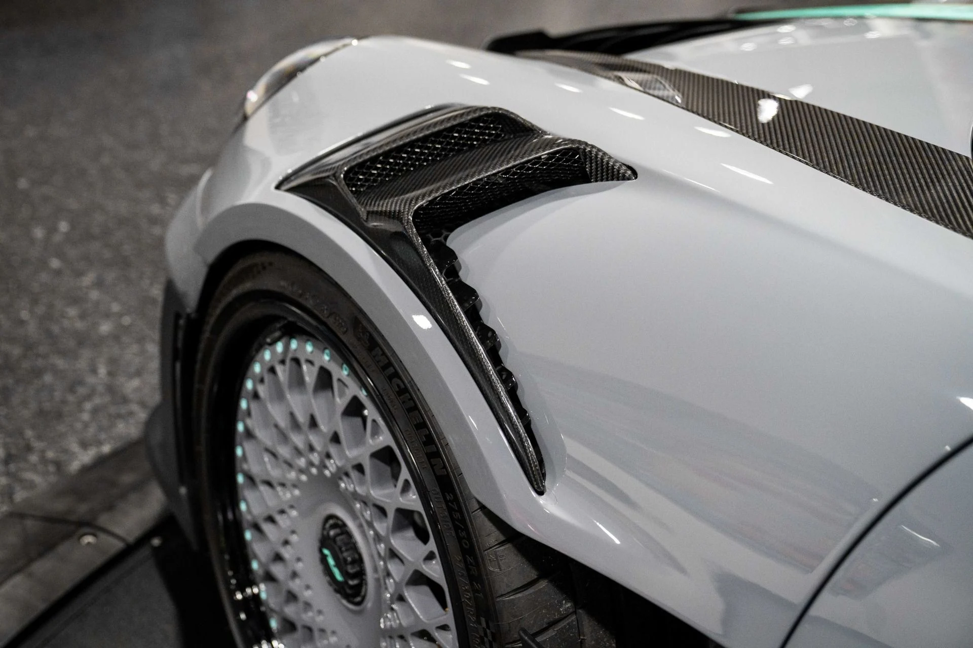 mph015_2238016230_Used_2024_Porsche_911_GT_3_RS_Arctic_Grey_Weissach_Package_1768063552_0c361be6b6