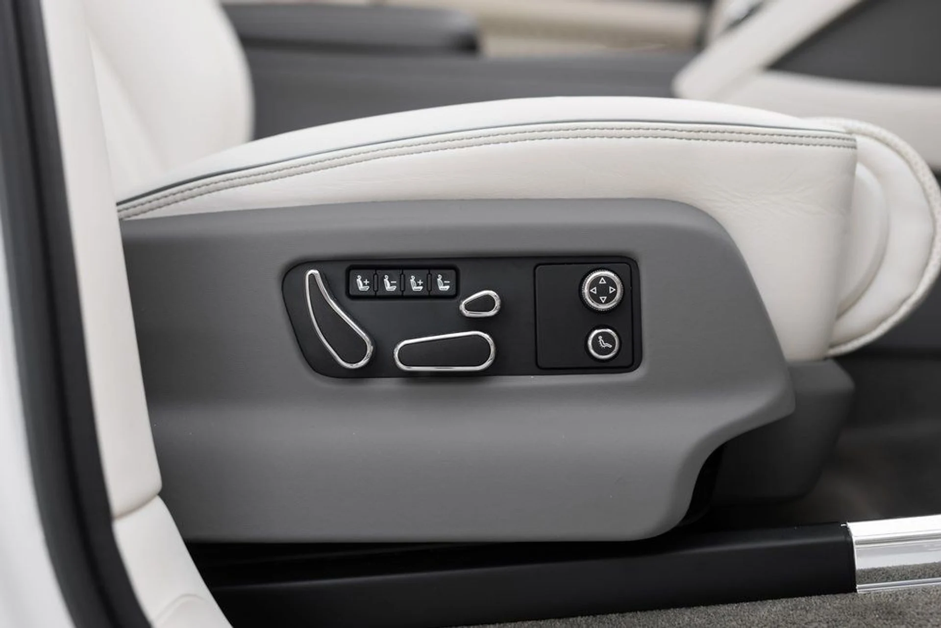 mph015_2239204672_ed59ad40d4e76e922e94e56a8fc99568x_36ff9a8c8a