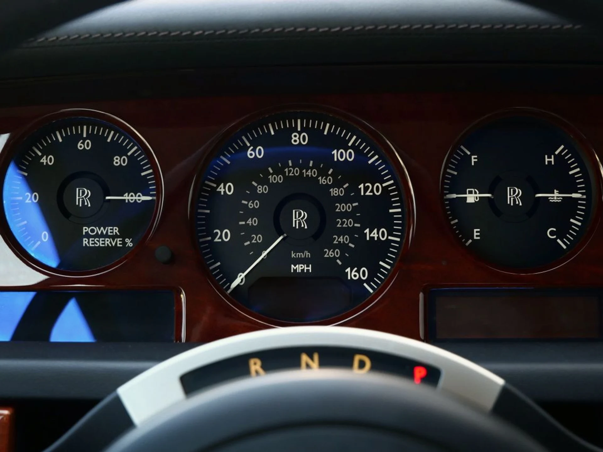 mph015_2246800294_fd47cf67b0eb91e31ed1b97345e28398x_fad27f602d