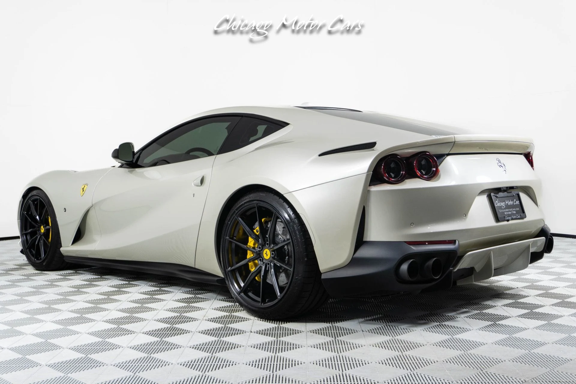 mph015_2247928553_11270_p16_l_b7b2cff448