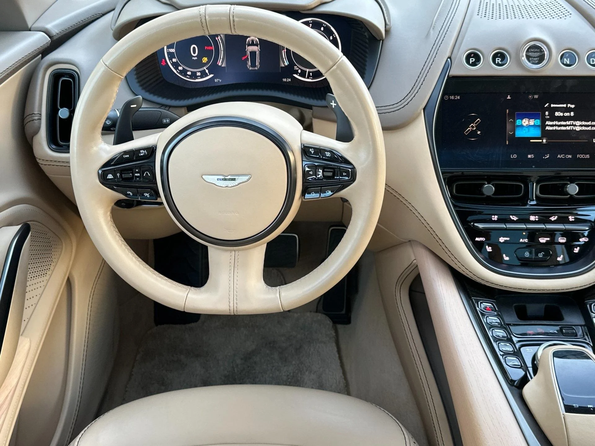 mph015_2250390109_Used_2021_Aston_Martin_DBX_1758724420_b6814e073a