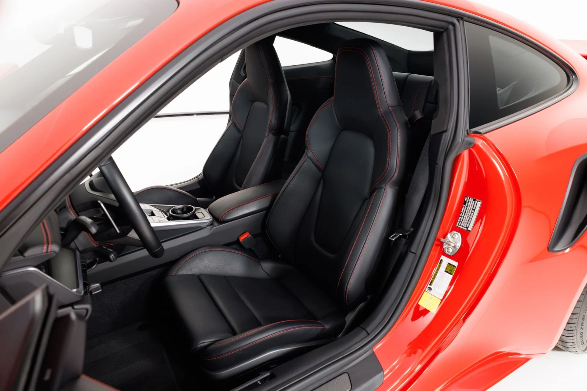 mph015_2250638156_Used_2021_Porsche_911_Turbo_S_1776203914_98d15e62b3