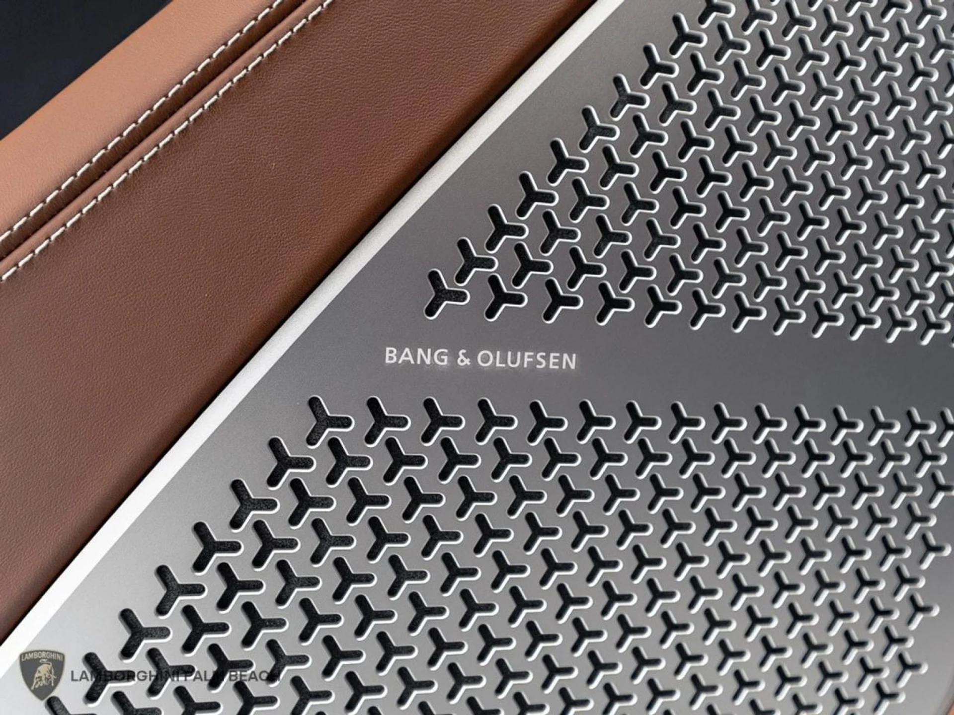 mph015_2250668894_dc0b80abda700f5062f3e4befd79ac9f_bb26638473